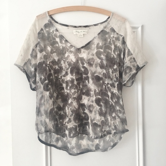 UO Staring at Stars grey floral lace top L - Picture 1 of 8